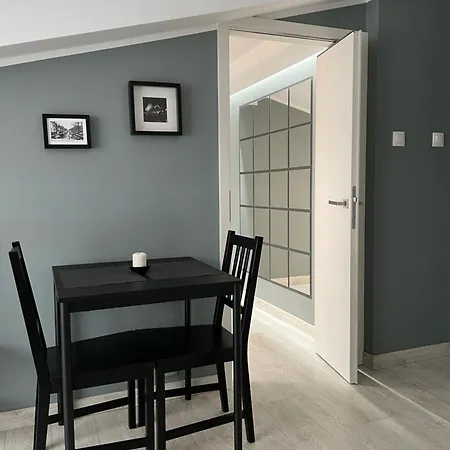 Dabrowskiego Apartment *