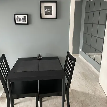 Dabrowskiego Apartment